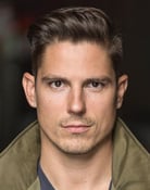 Sean Faris