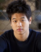 Ki Hong Lee